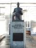 Oviedo(44)-Plaza Carbayón-Escultura de Plácido Álvarez Buylla