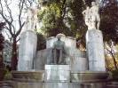 Oviedo(59)-Paseo de los Álamos-Escultura 'José Tartiere Lenegre'