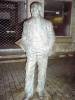 Lugo(36)-Rúa do Progreso-Estatua de Purificación de Cora, fundador del periódico 'El Progreso'